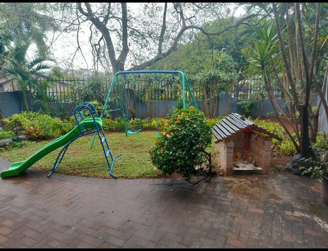 3 BEDROOM TOWNHOUSE TO LET IN SUNNINGDALE